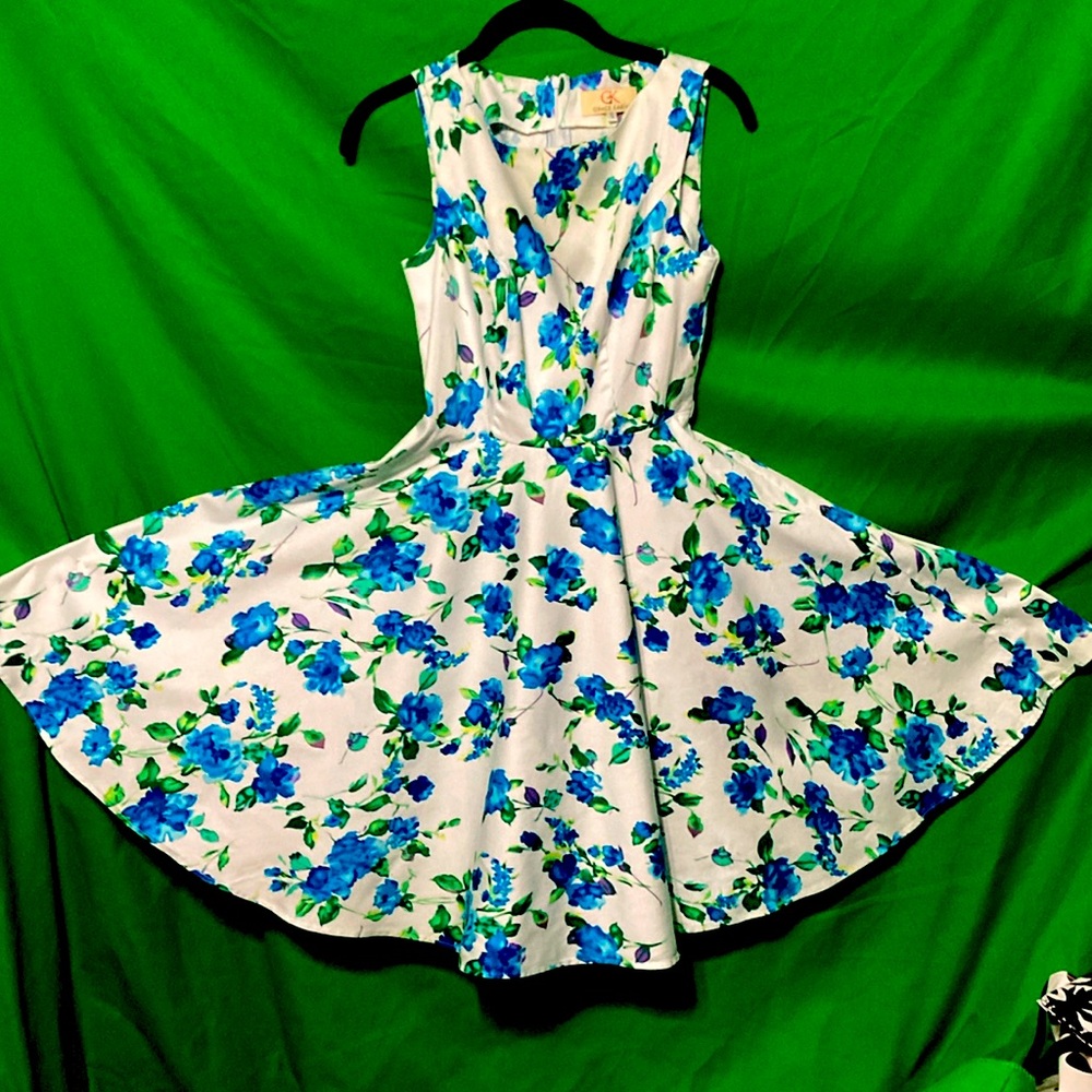 Grace Karin Women's Sleeveless White Dress Blue Floral  size small